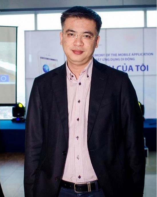 Sau 6 tháng cưới vợ trẻ, gặp lại BTV Quang Minh ai cũng ngạc nhiên